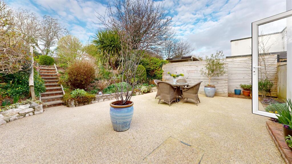 Garden.jpg