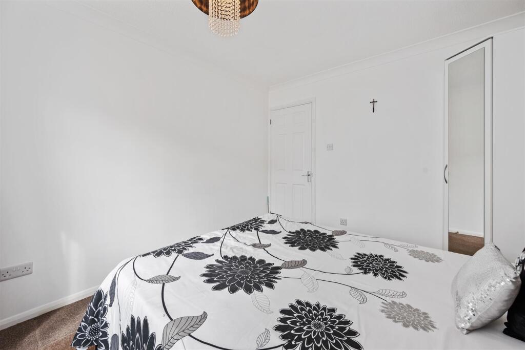 68GrosvenorWayWeb16.jpg