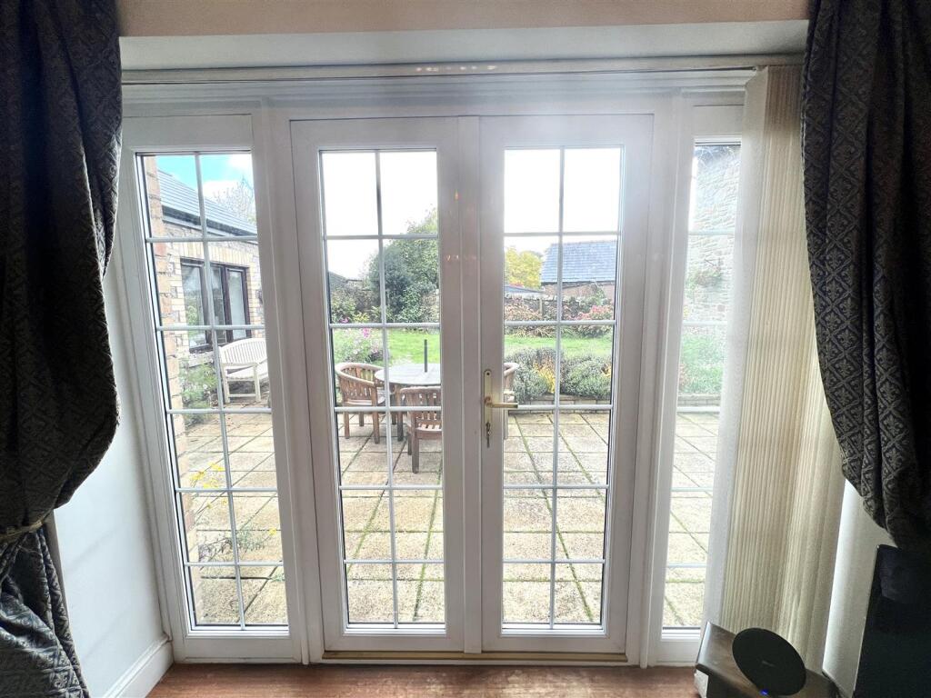 DRAWING ROOM