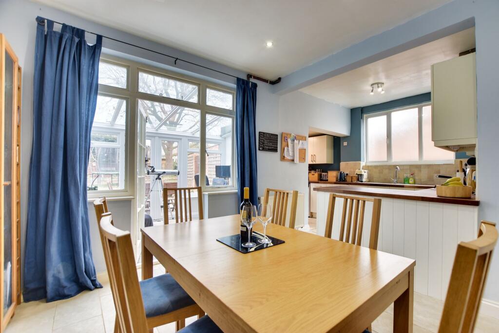 Open Plan Kitchen Dining Room