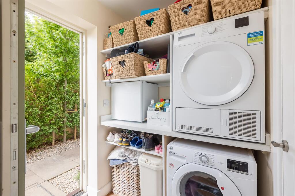Pasture Cottages 2 Utility Room.jpg