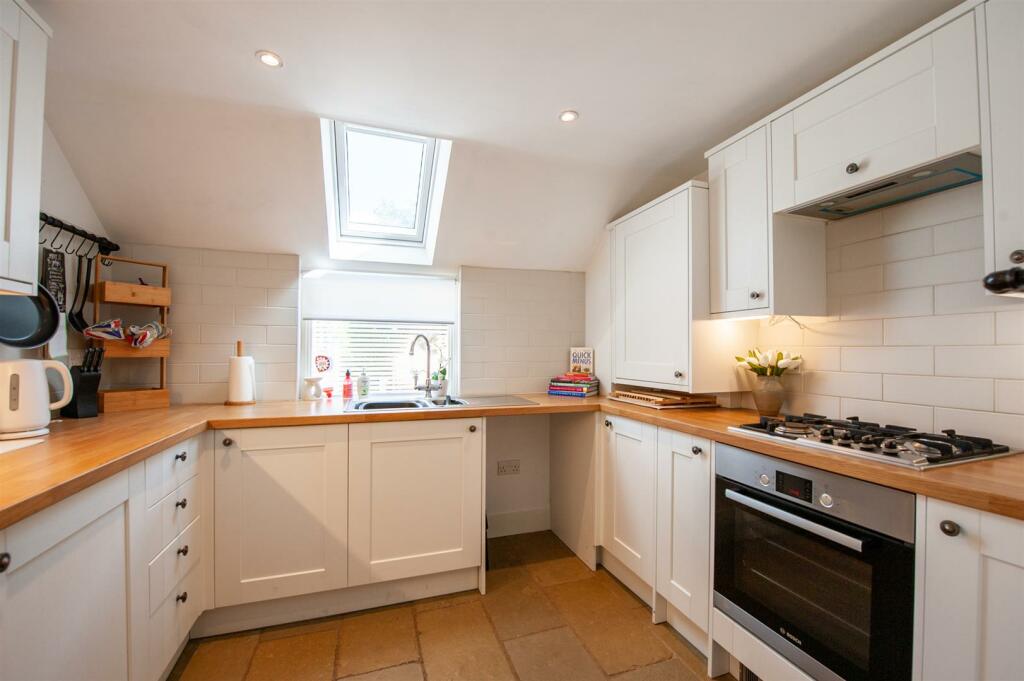 Kitchen..jpg