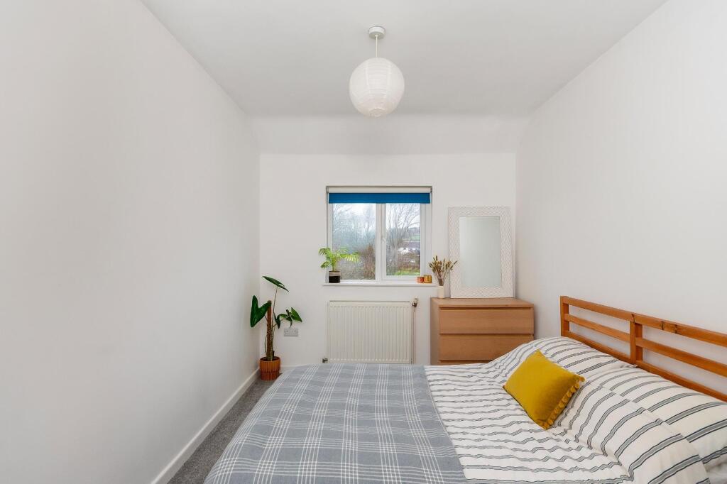 3B8RBR - Bedroom F.jpg