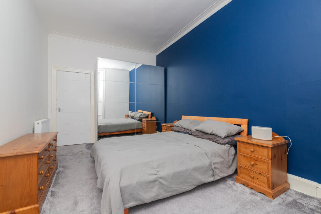 1-1 4 Southpark Drive, Paisley 2L-16