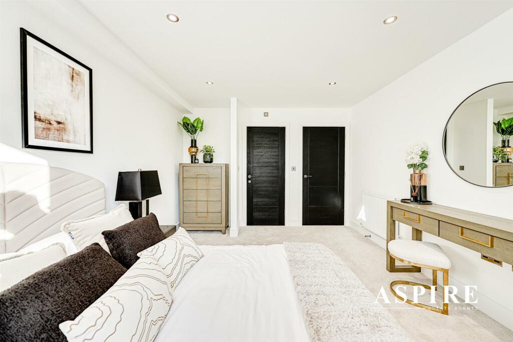 Aspire Estate Agents31.jpg
