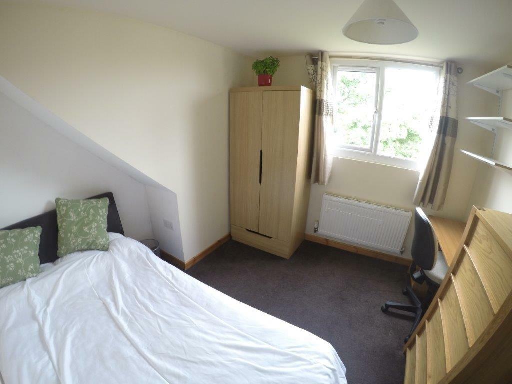 70BR12_Bed6_2nd_Floor.jpg
