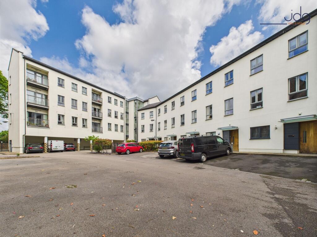The Roundhouse Courtyard