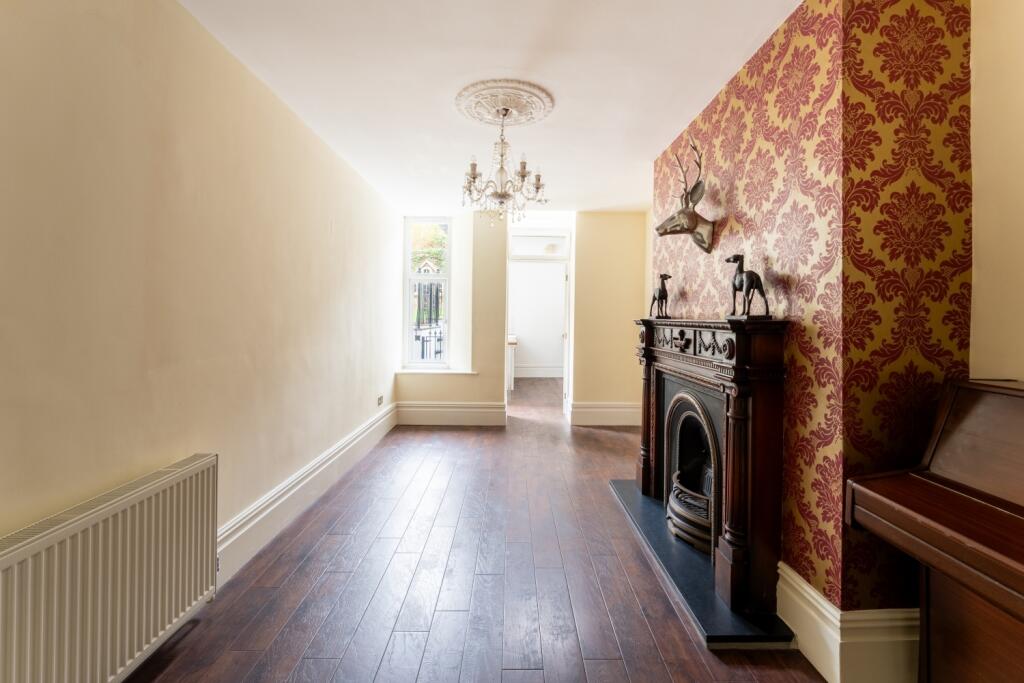 Breakfast room
