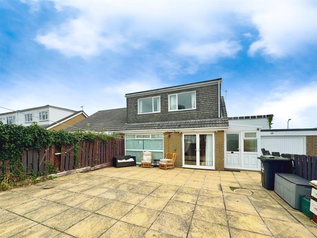 d5c1b53e-Photo 2007-08-2025 2C 2010 2016 2038.jpg