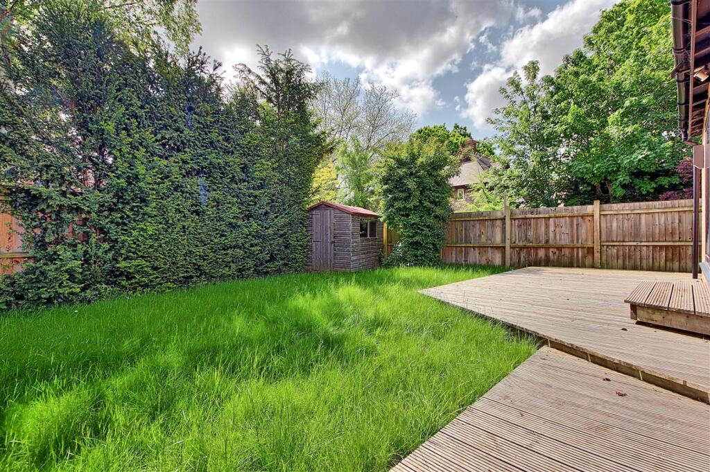 Garden 2.jpg