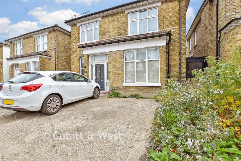 Driveway/Parking