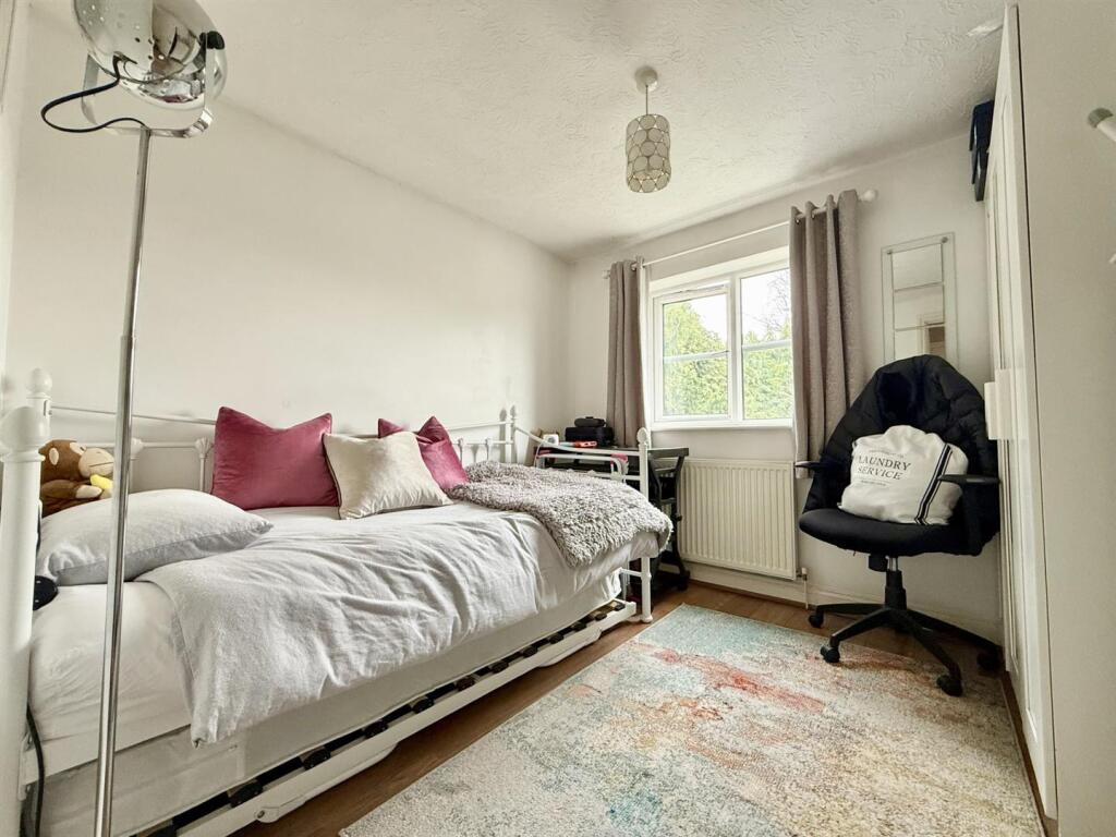 Bedroom3.jpg