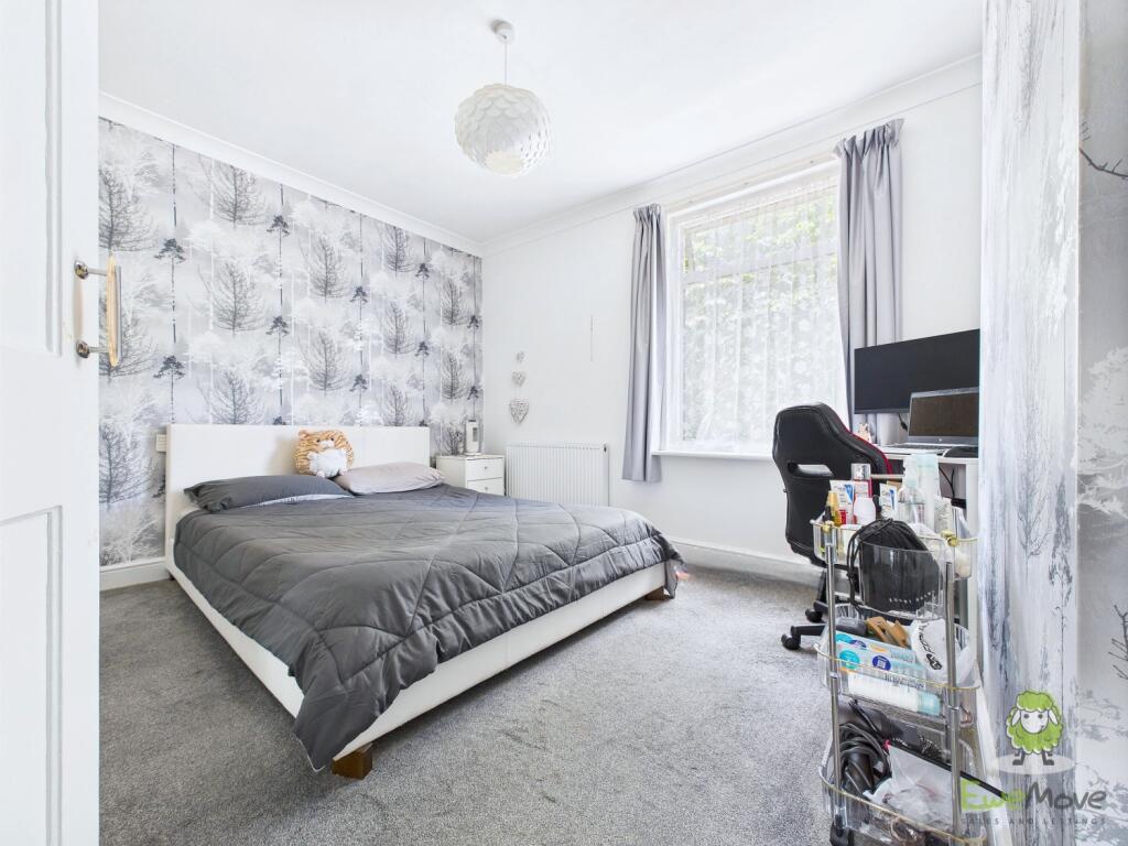 CAM01543G0-PR0134-STILL055