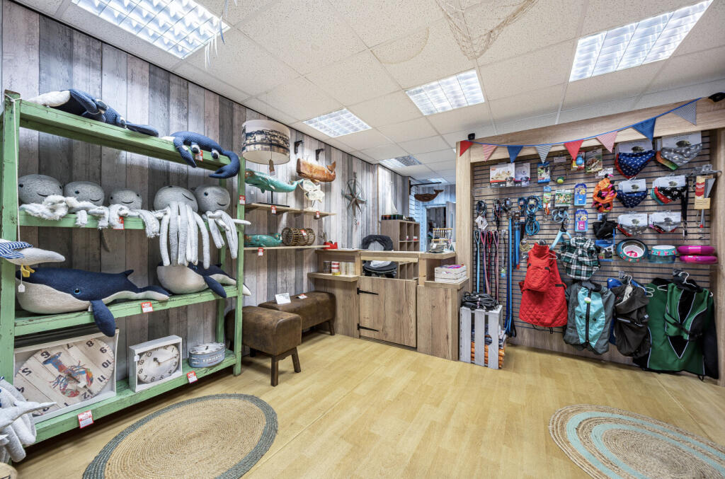 1326358-5-6888f71...