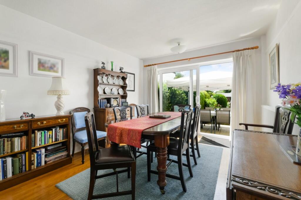 ELMSTEAD CLOSE (10).jpg