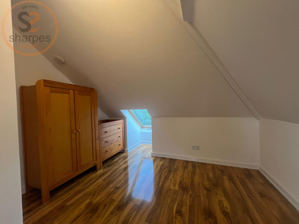 WhatsApp Image 2025-07-22 at 17.22.07 (2).jpeg