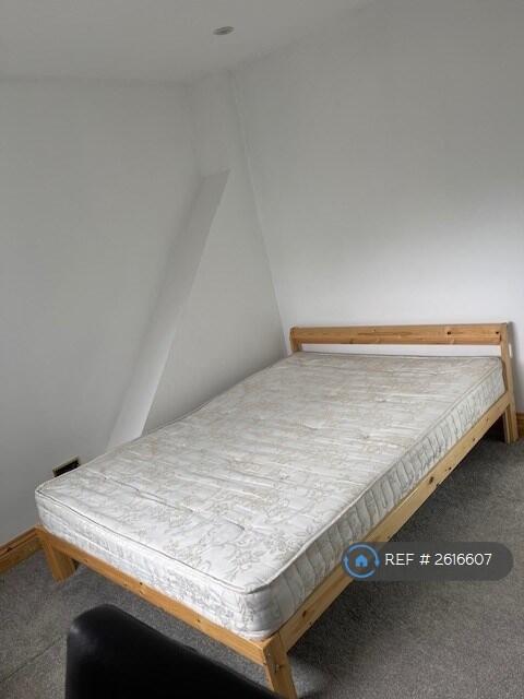 Upstairs Bedroom