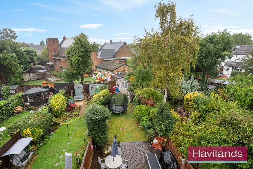 Bagshot Road-18.jpg