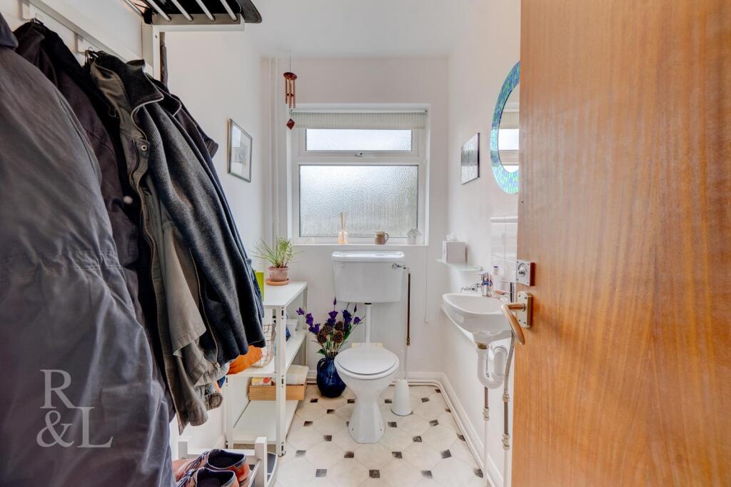 Bishop Close  (8).jpg