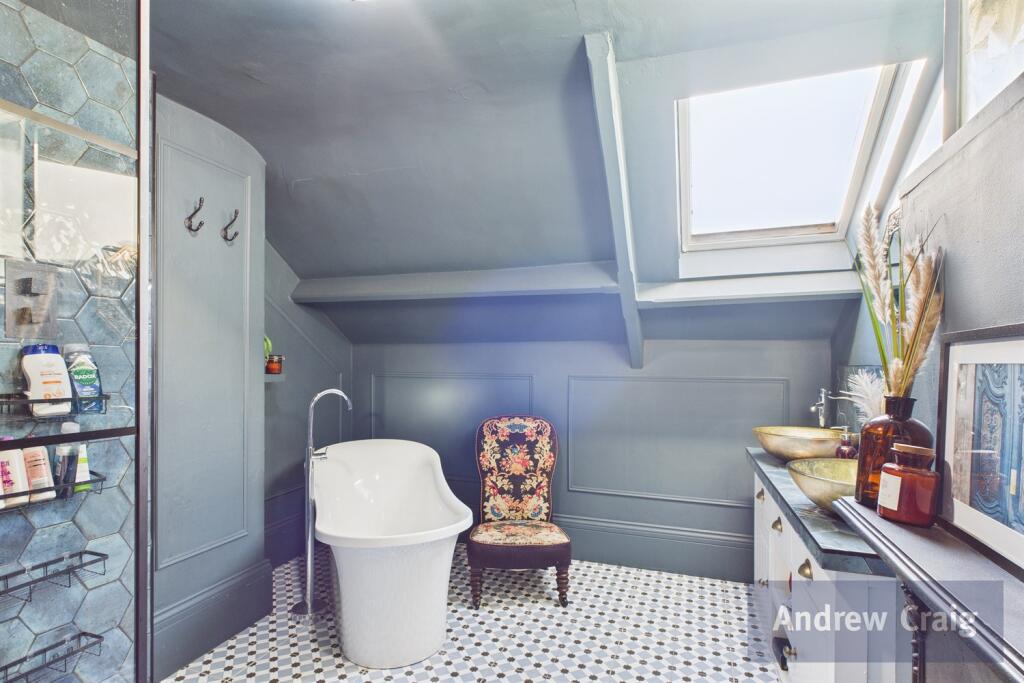 Bathroom Suite