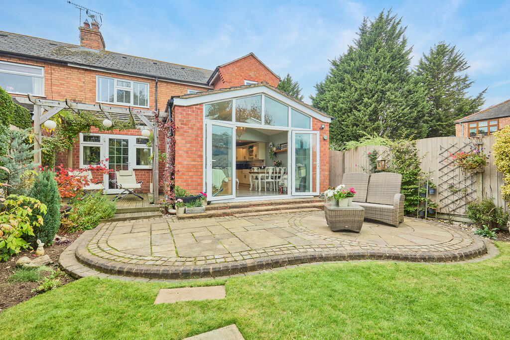 Edward Knight 202...