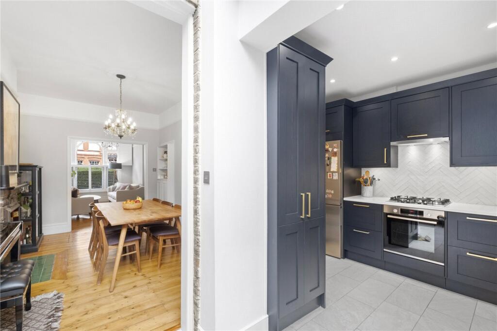 Kitcehen/Dining Room