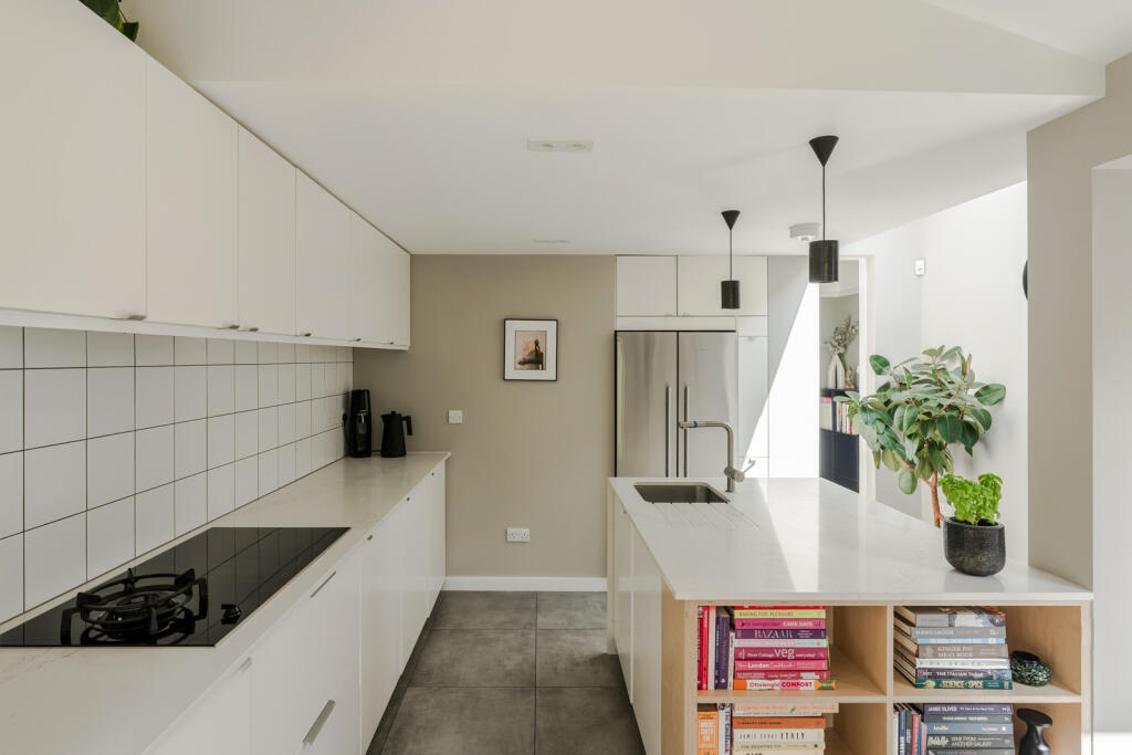 301645 - 6 Mona Road-3.jpeg