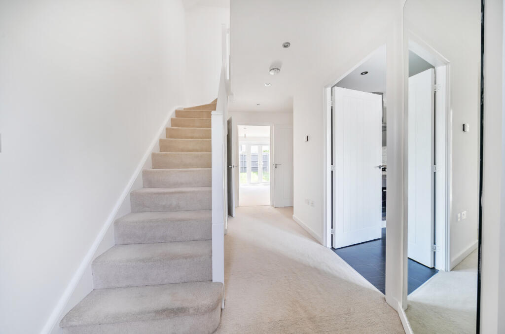 130151210683886785f90f