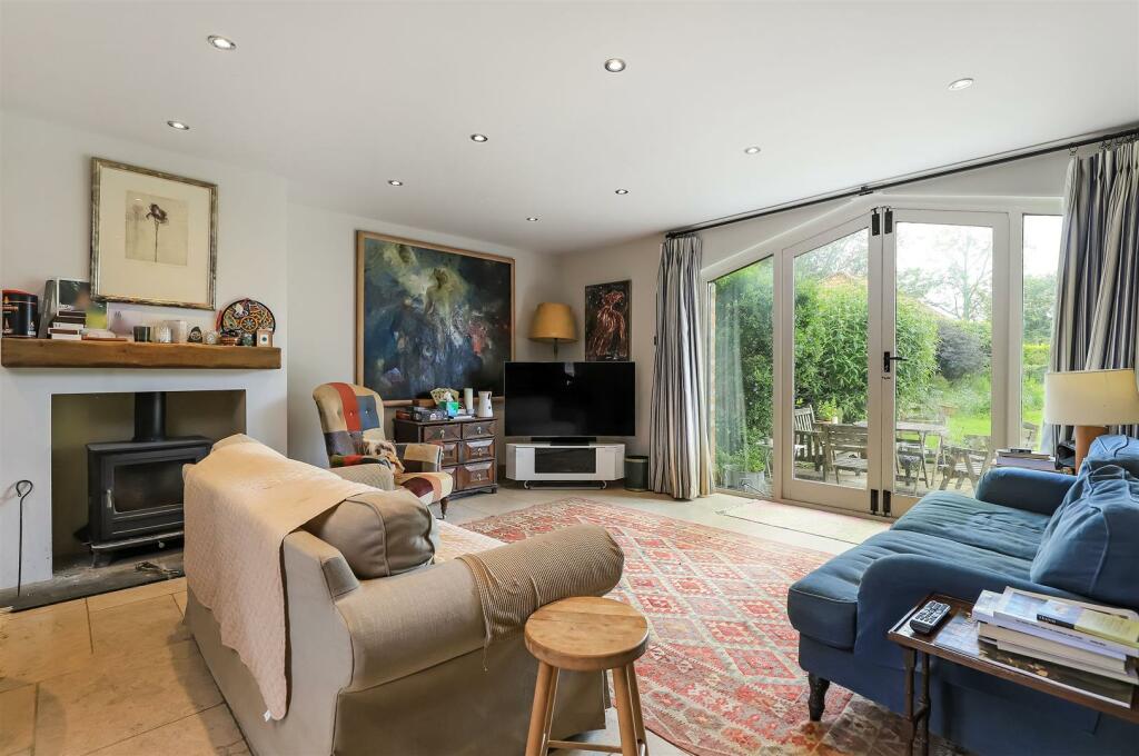 Dining/Family Room 2