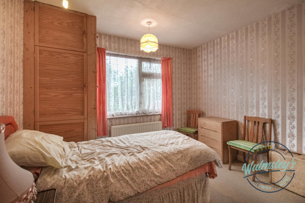 Rear double bedroom