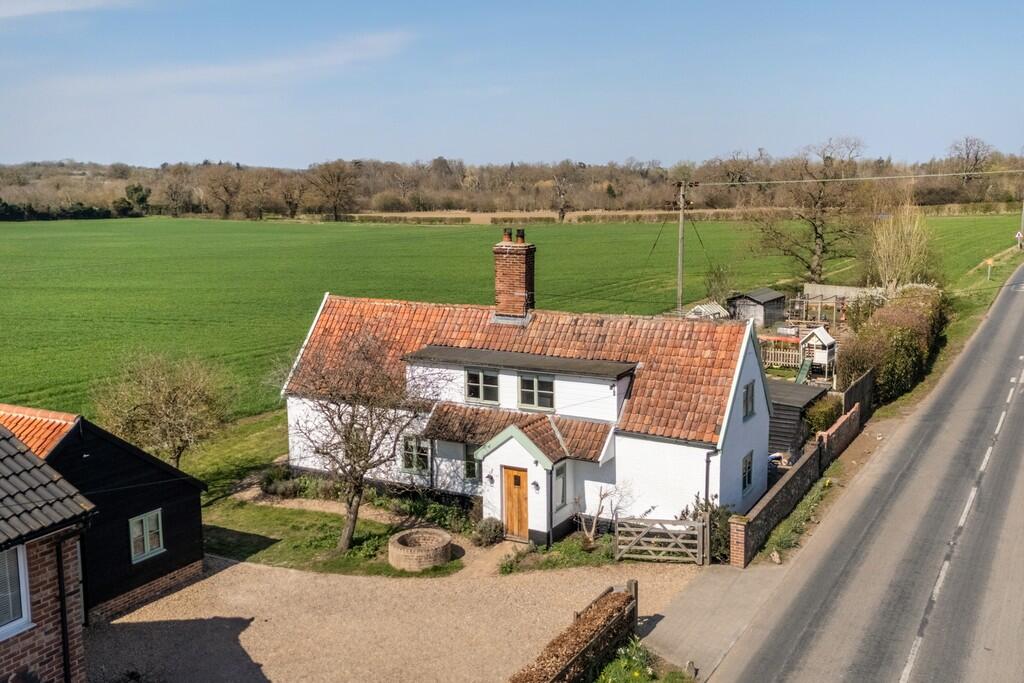 1440px-Halfboys-5...