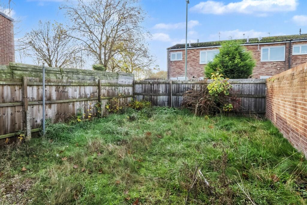 15 Brook Close, Bulwell, Nottingham, Nottinghamshire, NG6 8NL