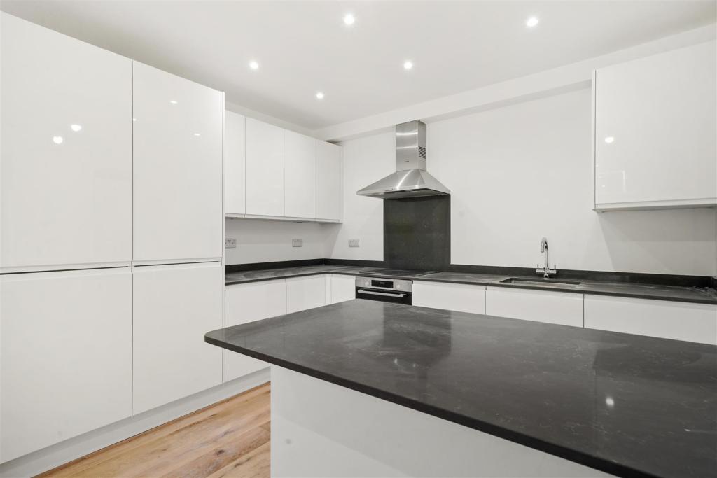 Flat 1, 348 Dollis Hill Lane  - WsxI2GzN48UCgPAfuS