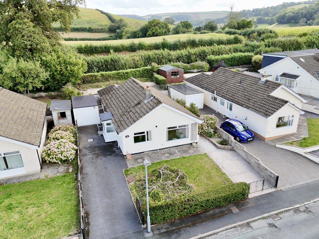 dji_fly_20250901_141816_0702_1756733244058_photo.J