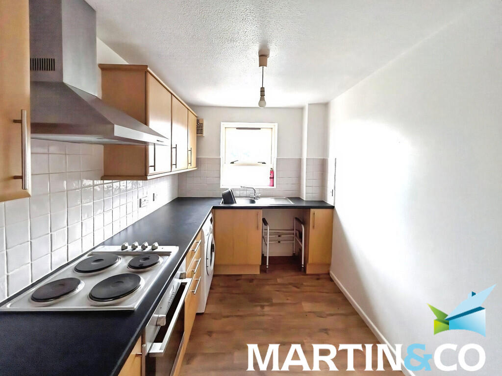 fb21fd66-IMG-2024...