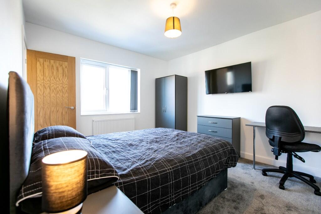 Bedroom 3 (Ensuite)