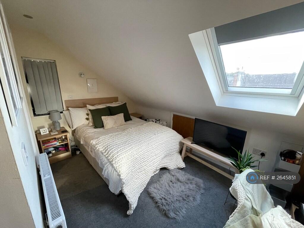 Bedroom 6