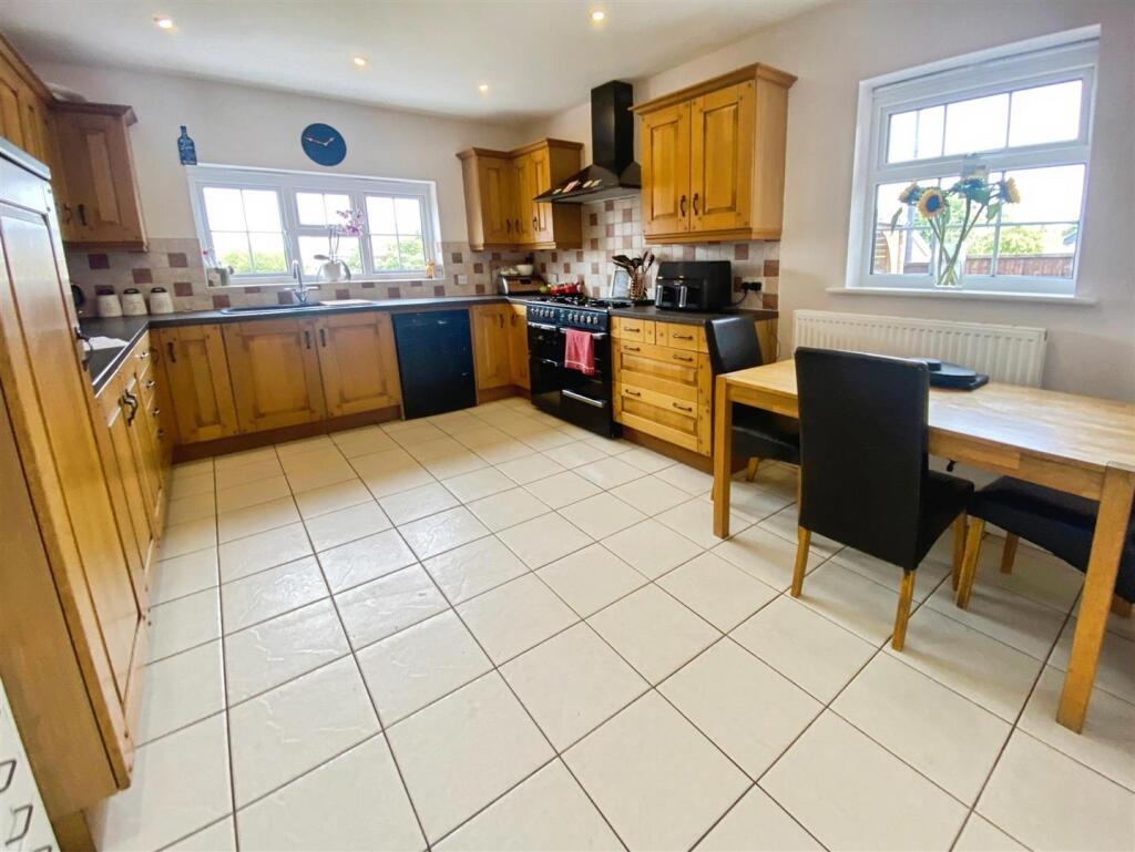 user_edited_photo-f7d53a1f_user-edited-549d2e7c-19