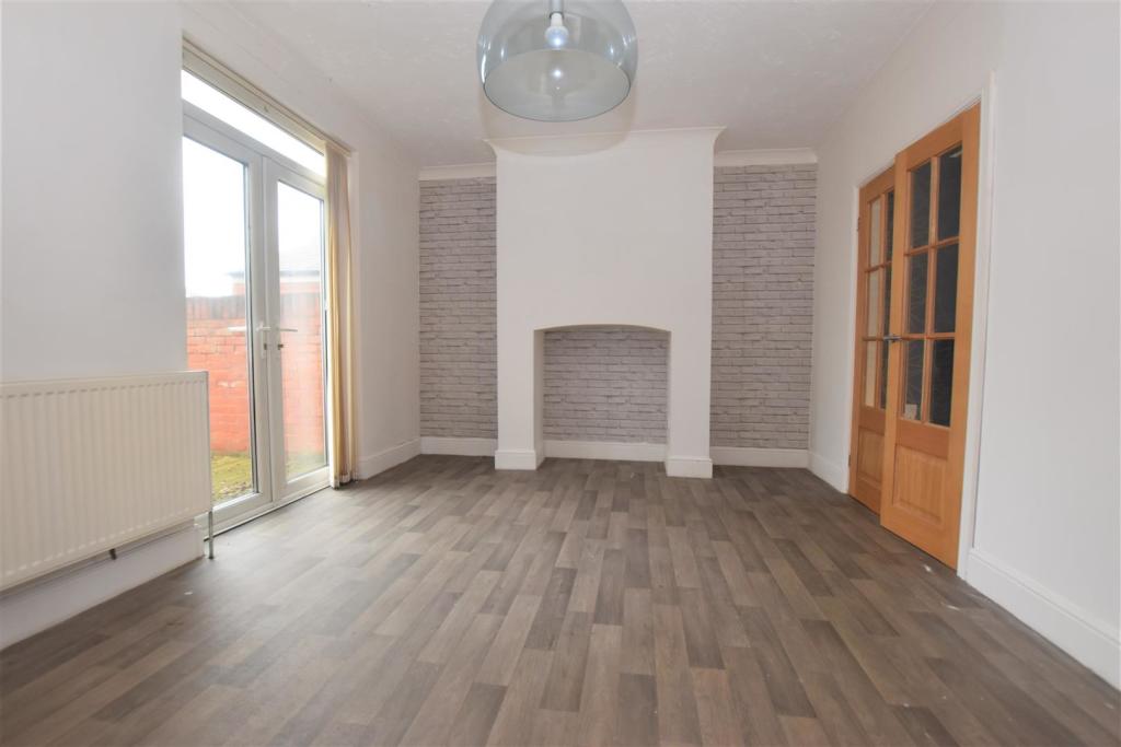 Dining Room.jpg