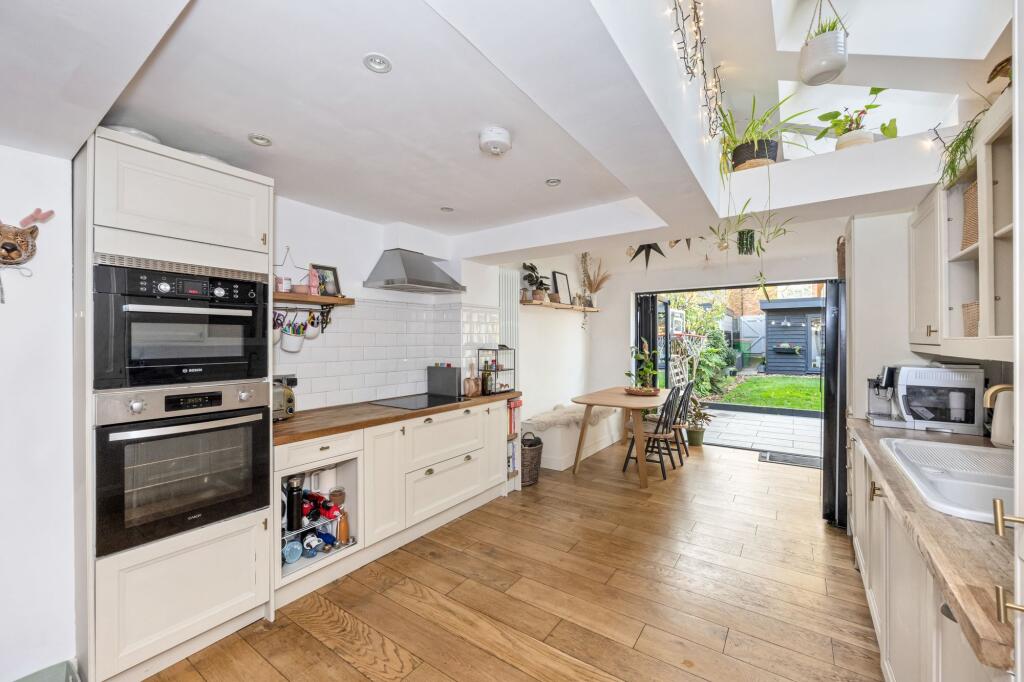Kitchen/ Dining / Family  room