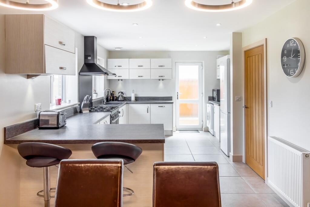 55 Sir Isaac Newton Drive (Wyberton)-15