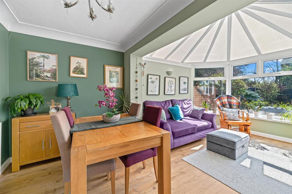 Dining Room/Conservatory