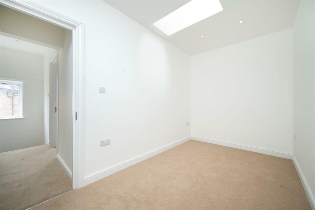 Third bedroom - Maple Mews..jpeg