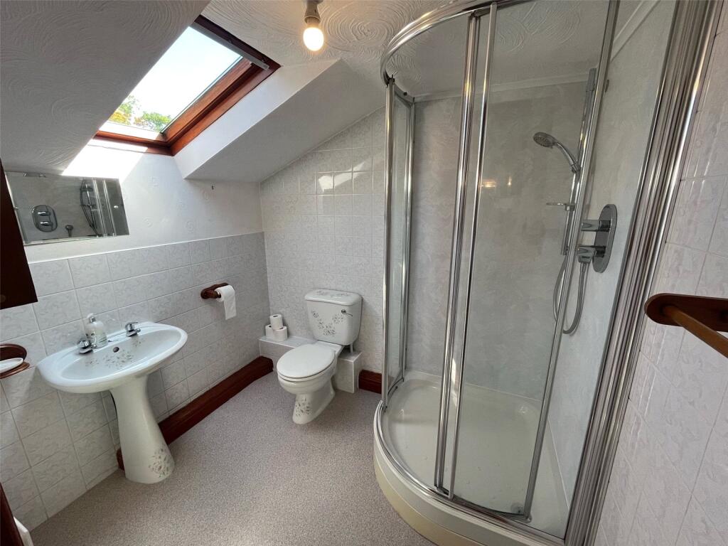 Ensuite
