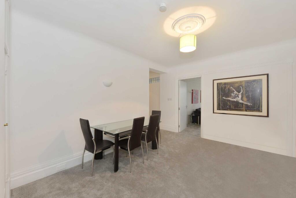 Strathmore Court, St John's Wood, Park Road, London, NW8