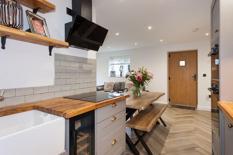 OPEN PLAN LIVING DINING KITCHEN