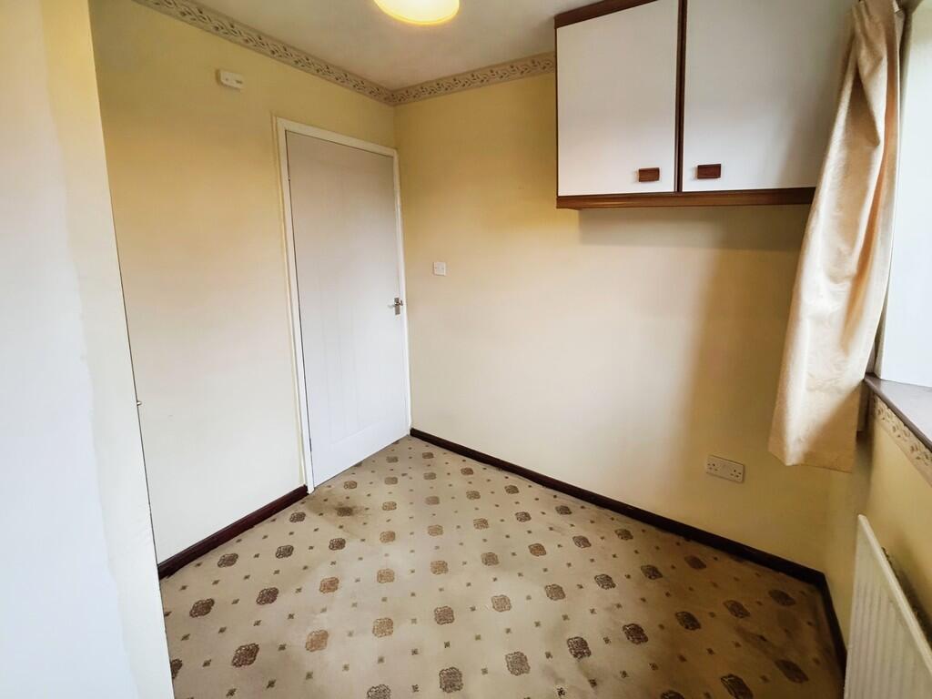 9c9025e4-WhatsApp...