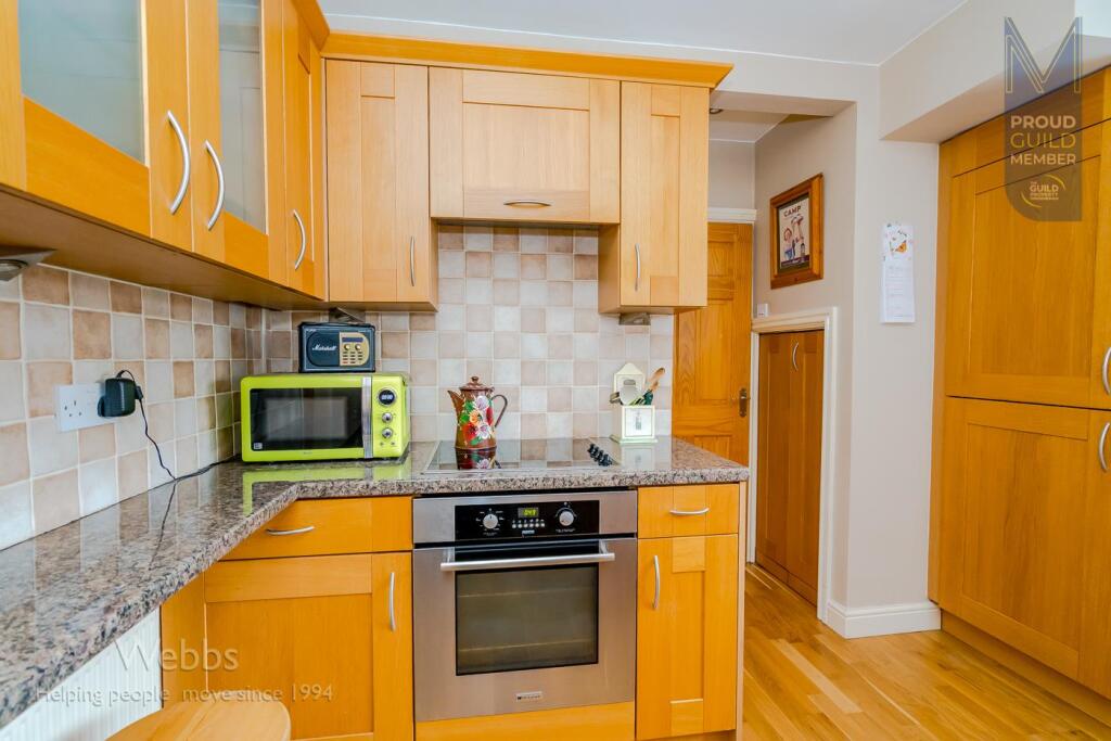 © Webbs Estate Agents ©  (309 of 28).jpg