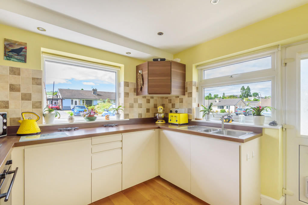 Fitted Kitchen