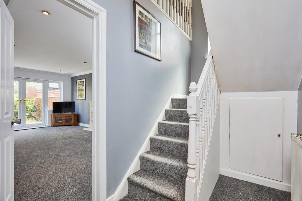 Edward Knight 202...